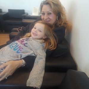 Meet your Posher, Joanna